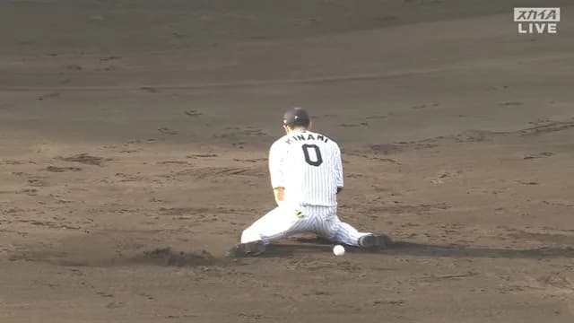 【悲報】 木浪、完全に壊れとる…　足が動かず猛エラー賞