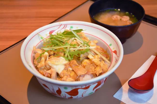 親子丼とかの丼ものに添えてある三つ葉ｗｗｗｗｗｗ