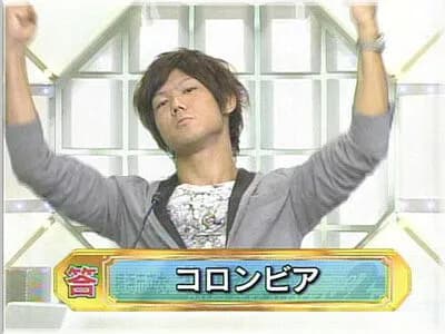 （ヽ´ん`）「真夜中になると部屋でファイティングポーズをとる」