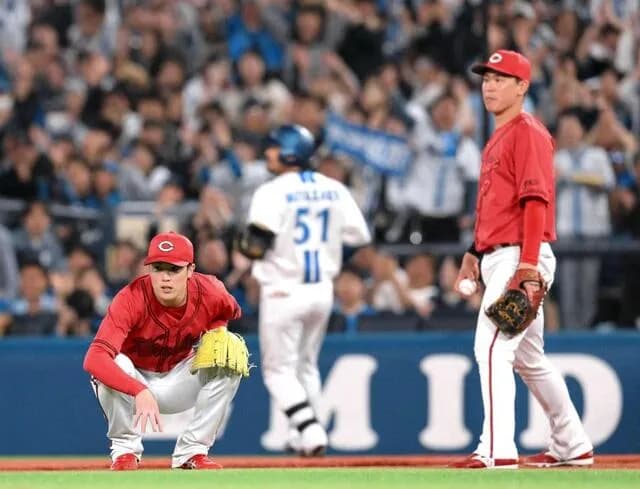 広島カープ　ホーム勝率.750(9-3)　ビジター勝率.333(3-6)