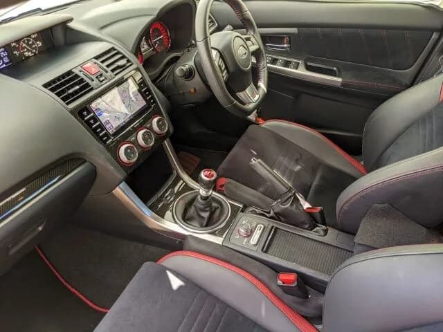 マニュアル車の運転、「面白い」以外メリットがない……