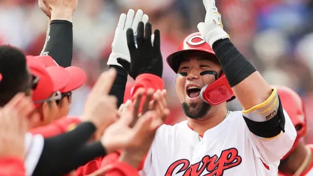 カープ末包、今季は『4番打者』と認められるための戦い！昨季は｢強い選手ではなかった」