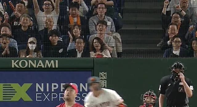 広島ファンの岸田前首相、4時間かけてサヨナラ負けを観戦ｗｗｗｗ
