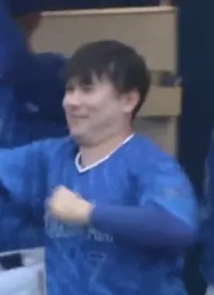 DeNA佐野恵太さん、謎のダンスを踊る