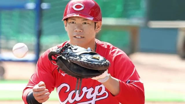 カープ坂倉、スタメン捕手濃厚！正捕手がついに完全復帰へ