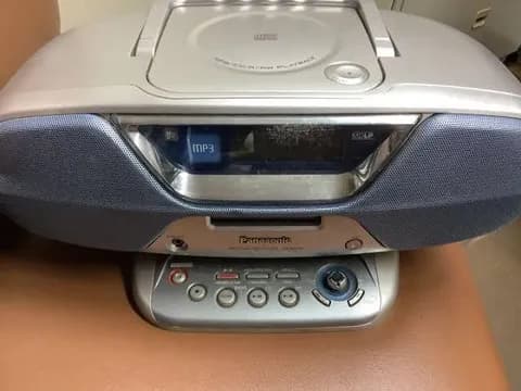 昔のゲームをCDプレイヤーにセットするとゲームの曲が聴けた謎の現象