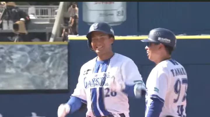 DeNA勝又選手、プロ初スタメン初安打「僕はハマスタで野球をするのに７年かかった。頑張ってきてよかった」