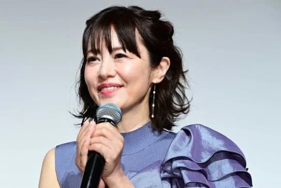 【悲報】さとう珠緒（52）「50歳になってお互い独身だったら結婚しようねって言ってた男友達が4～5人いた」