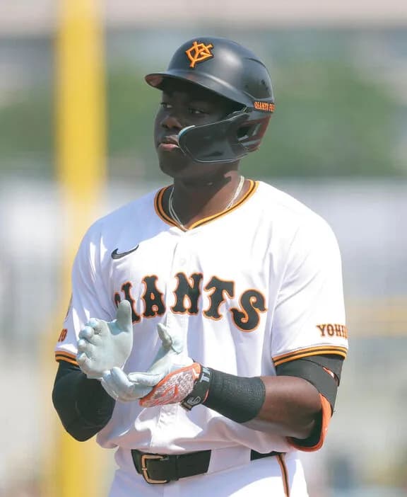 【巨人】ティマが試合前練習で右手にボールが当たり負傷　２軍戦スタメンから外れる