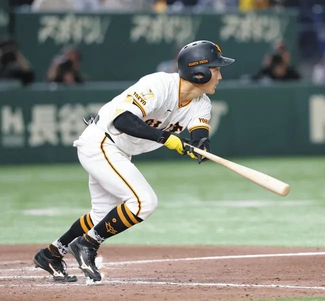 【朗報】巨人浦田、プロ初スタメン出場を果たす