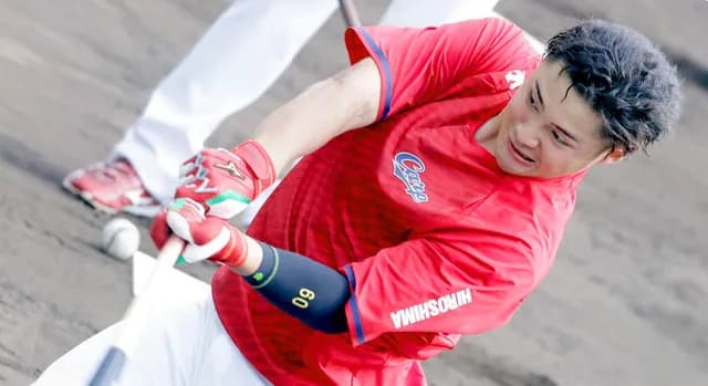 カープ田村、すり足打法で打撃好調も新井監督「足を上げろ」指導。フォーム再修正へ