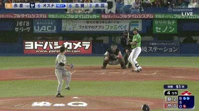 【ヤクルト対巨人7回戦】ヤクルト、4回裏にオスナのタイムリーで1点差に詰め寄る！！！！！！！