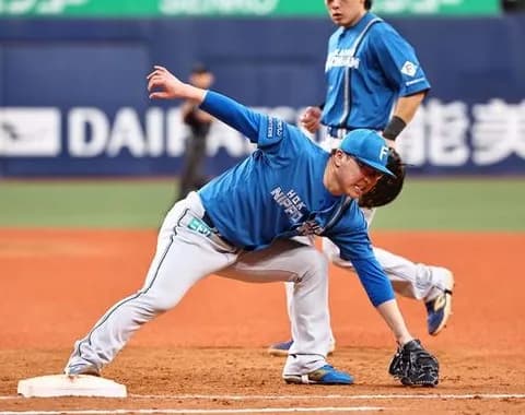 【日本ハム】生田目翼、右足外側の靱帯損傷で復帰まで約３週間の見通し