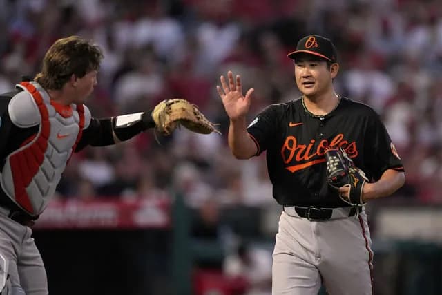 菅野、また好投　中5日で8回途中1失点