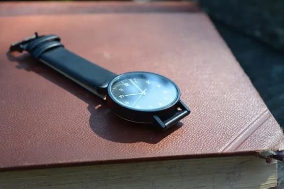 【急募】普通のサラリーマンが付けるのにちょうどいい腕時計の価格帯とブランドｗｗｗｗｗｗｗｗｗｗｗｗｗｗｗｗ