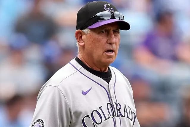 【悲報】ド軍・ロバーツ監督「ロッキーズなんて誰が監督でも勝てない、監督辞める必要ある？」→炎上