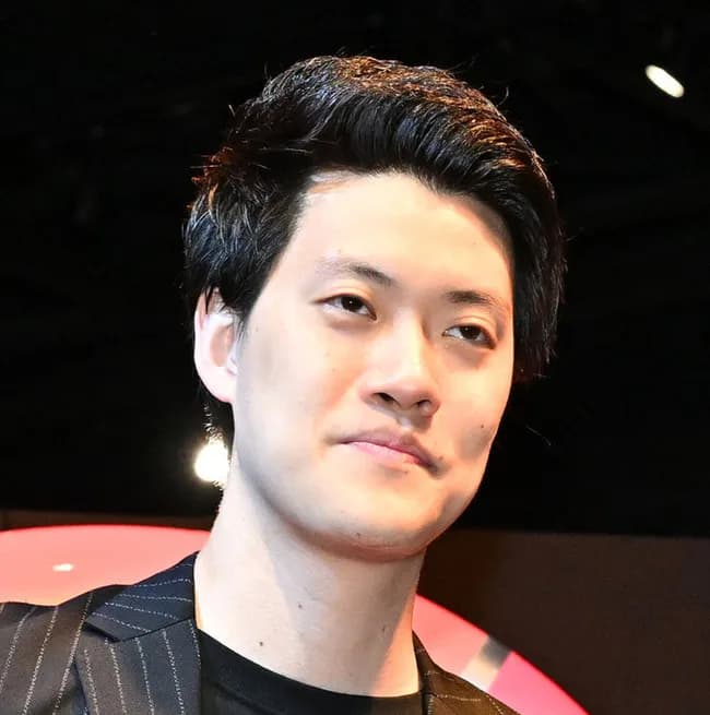 粗品、フワちゃんの復帰「遅ない？」「これ以上休んでたらやす子がヤバいやつみたいになる」　1人賛否で言及