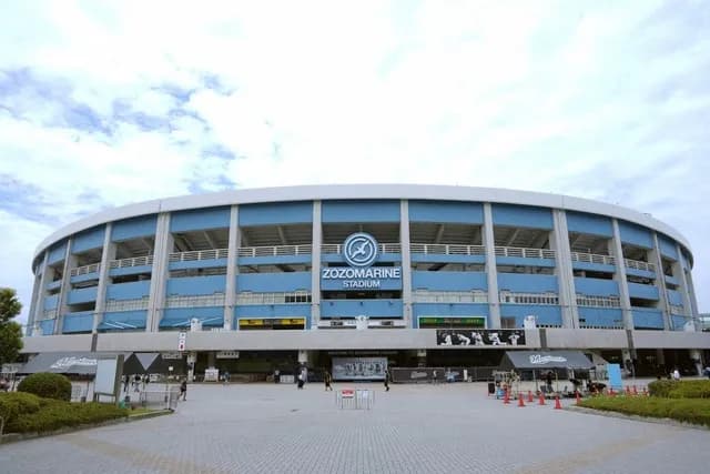 ZOZOマリン新球場は「屋根無し」　ドーム検討も事業費抑制を考慮