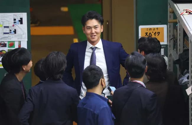 阿部監督「秋広、向こうだとイジってくれる人いなくて寂しいだろうけど頑張れ」