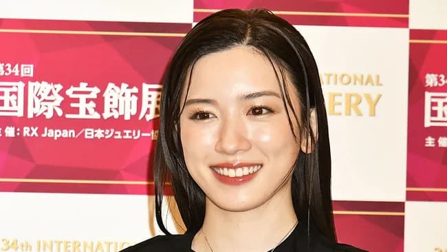 【悲報】永野芽郁さん、ラジオ生放送で二股不倫疑惑に一切触れず、逃亡成功ｗｗｗｗｗｗ