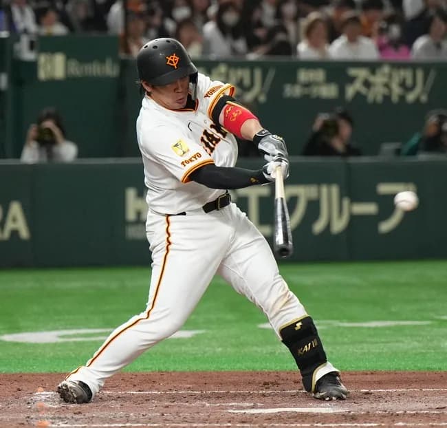 巨人甲斐 .284 3本 10打点 OPS.754　SB嶺井.270 3本 12打点 OPS.823