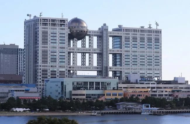 フジテレビ　中居正広氏側の“反論”を受け「コメントは差し控える」　性暴力認定の第三者委に証拠開示求める