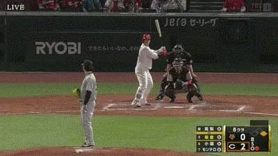 【広島対巨人8回戦】巨人・高梨、８回１アウト一塁から登板するもボーク→タイムリーツーベースで失点…