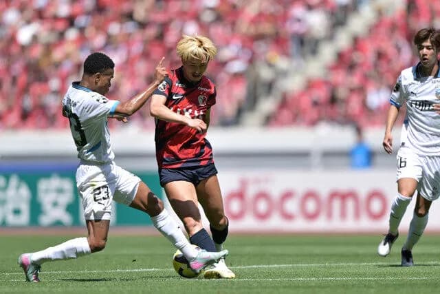 【サッカー】J1鹿島、国立に茨城県民大量集客に成功してしまう