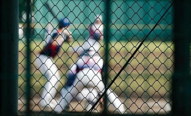 高校野球部員が激減「生活が苦しい家庭が増えた」「野球はお金がかかる」現場の深刻な声