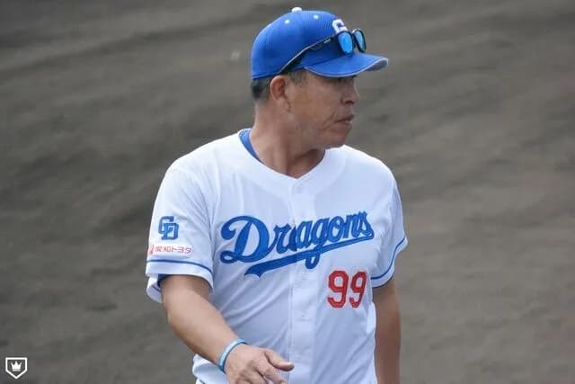 佐々木主浩「中日の攻撃の形は『1番岡林が塁に出て2番がバント』。何で2番に鵜飼入れてるの？」