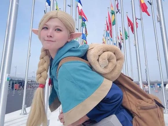 【画像】万博コスプレ民、SNSでフルボッコ →「はよ死ね」「ゴミ」◯害予告も・・・・・