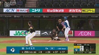 【日本ハム対ソフトバンク8回戦】日本ハム・レイエス、ソフトバンク・前田純から第９号ソロホームラン！１点差に詰め寄る！！！！！！！！