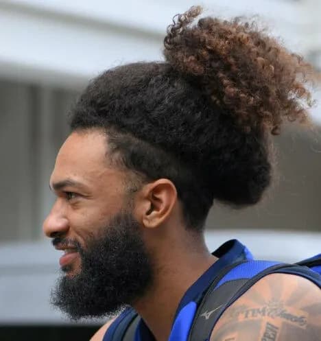 DeNAジャクソン夏の暑さ対策は「サウナ、ミズブロ、トトノウ、ネ」