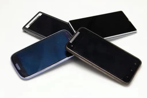 【急募】中古のスマホを使ったことある人いたら来てやｗｗｗｗｗｗｗｗｗｗｗｗｗｗｗｗ