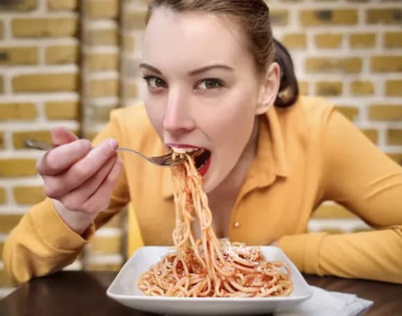 【朗報】パスタは食べても太らないことが海外の研究で明らかになるｗｗｗｗｗ