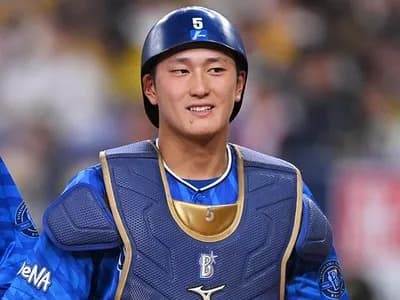 松尾汐恩（De）.375 3本 9打点 OPS.1.014