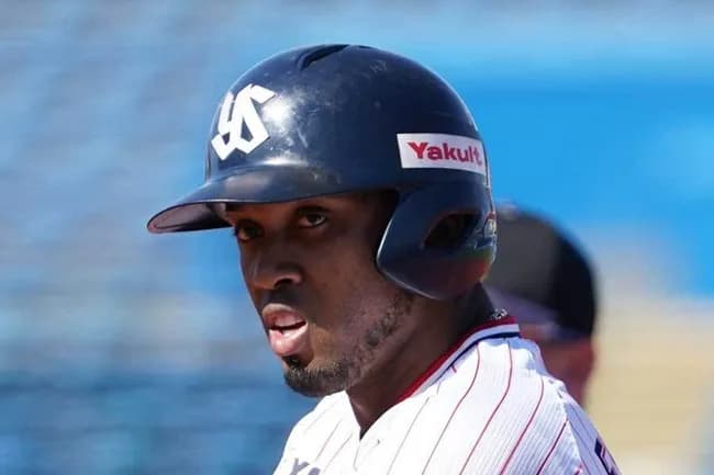 元ヤクルトエスコバーに逮捕状