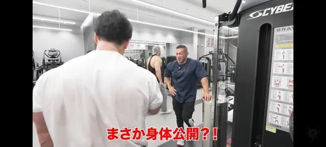 【画像】横川尚隆、とんでもないガタイになってしまう……