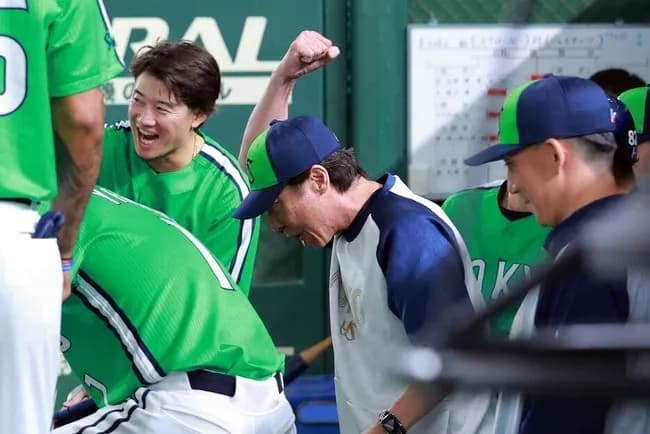 ヤクルト高津監督、自ら円陣で声出し役をやるもドロ沼5連敗「やれる事は全てやろうと思って…」