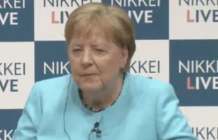 【悲報】日本さん、ドイツ(メルケル)に説教される「お前らの防衛費が足りない・・・・」