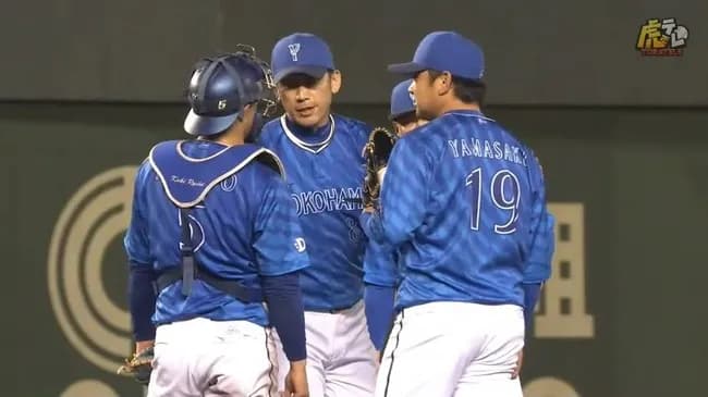 DeNA山崎康晃さん、0勝3敗防御率4.09なのになぜか延長同点の場面で使われサヨナラの戦犯に