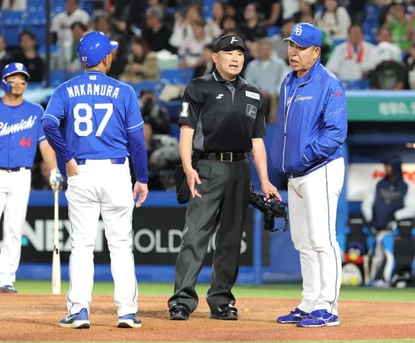中日球団本部長「審判長から『謝罪はできない』と言われた」