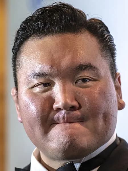 【文春】白鵬「照ノ富士の下で親方やりたくない！辞める！」照ノ富士「辞めたきゃ辞めれば」