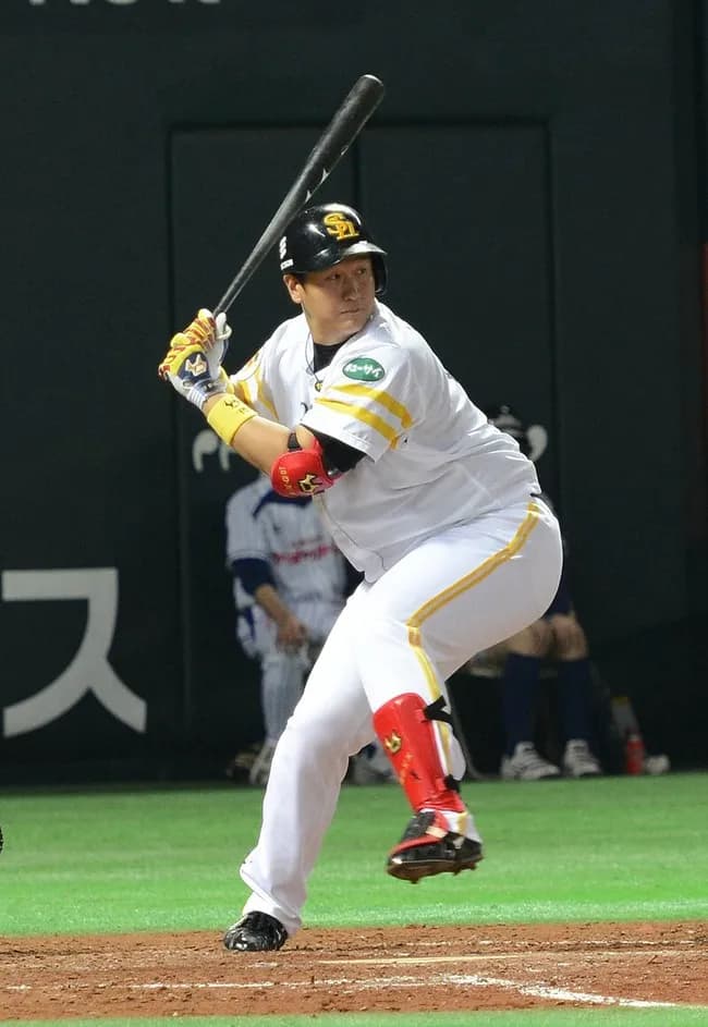 結局日本でプレーした最強の韓国選手ってイ・デホでええんか