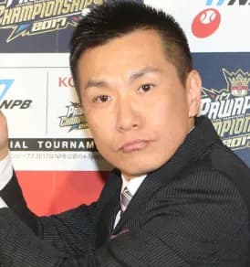 【悲報】大物芸人「病院はフルネームで呼び出しするな。番号で呼べ！」ｗｗｗｗｗｗ