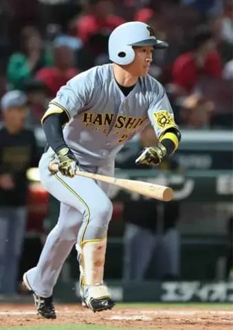 【阪神】近本光司が同点打、球団日本人最速1000安打へM6　「淡路島コンビ」の後輩助ける