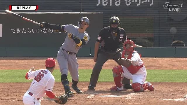 佐藤輝明、13号スリーラン！ 泳ぎ気味のスイングでかっ飛ばすｗｗｗ