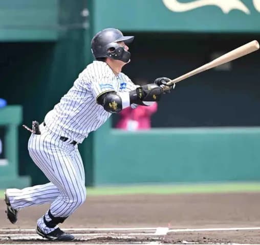 阪神２軍　前川がバックスクリーン弾　今季公式戦初アーチで１軍昇格へアピール