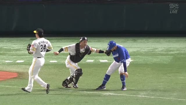 中日、珍走塁ｗｗｗｗ ライトオーバーで走者一掃！と思いきや、なぜかアウトにｗｗｗｗ