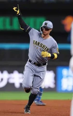 【阪神】佐藤輝明、苦手エスコンで２発、100号王手「意識はしていない。１日１日頑張ります」